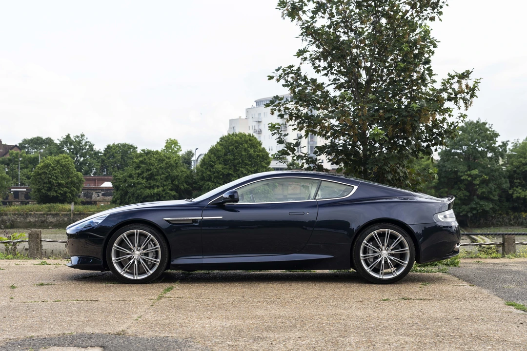 2014 Aston Martin DB9 - Image 5 of 31