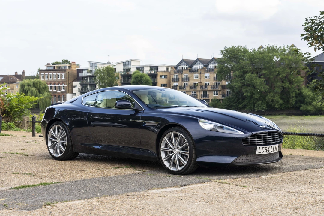 2014 Aston Martin DB9 - Image 2 of 31
