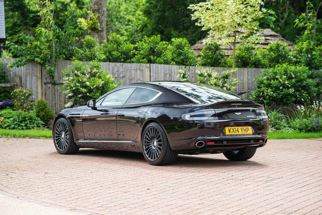 2014 Aston Martin Rapide - Image 16 of 31