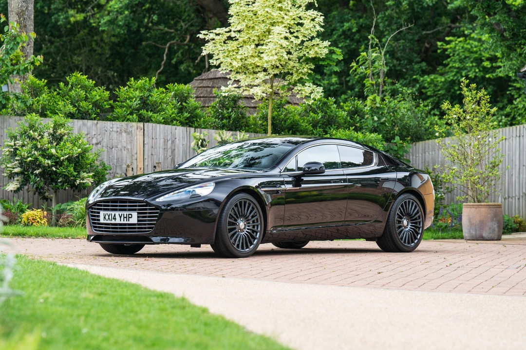 2014 Aston Martin Rapide - Image 10 of 31