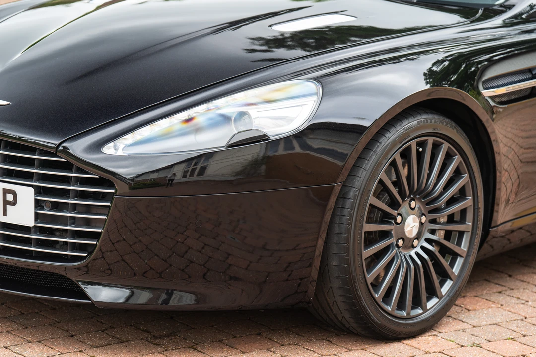 2014 Aston Martin Rapide - Image 26 of 31