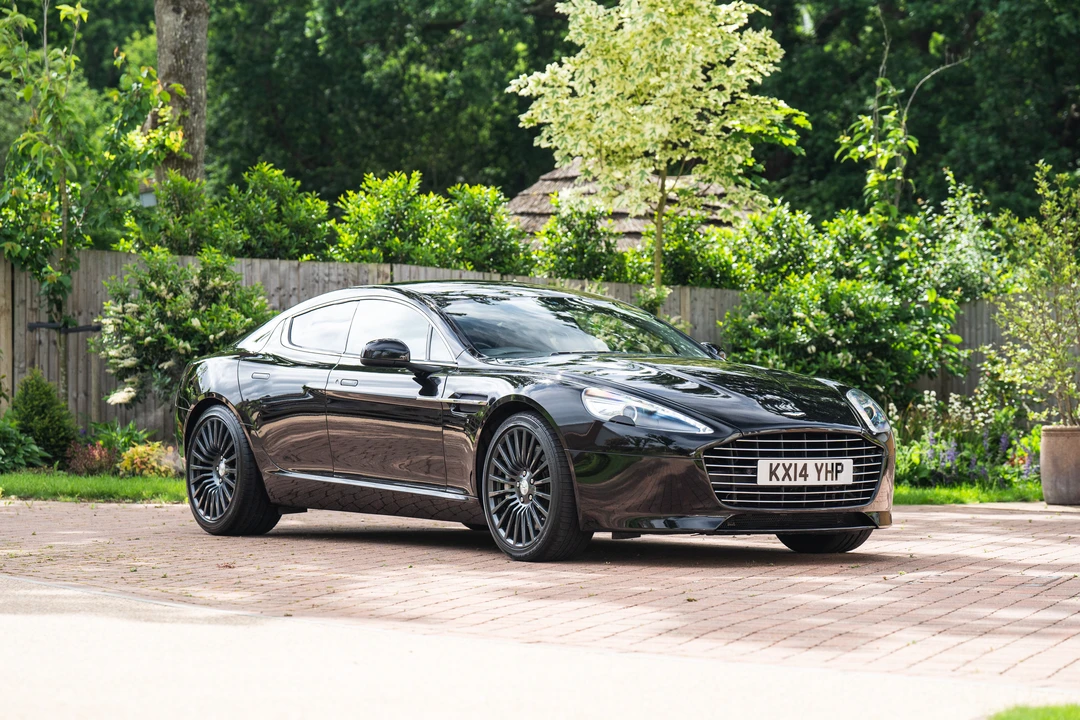 2014 Aston Martin Rapide - Image 12 of 31