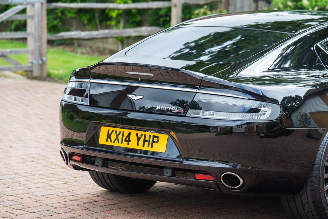 2014 Aston Martin Rapide - Image 30 of 31