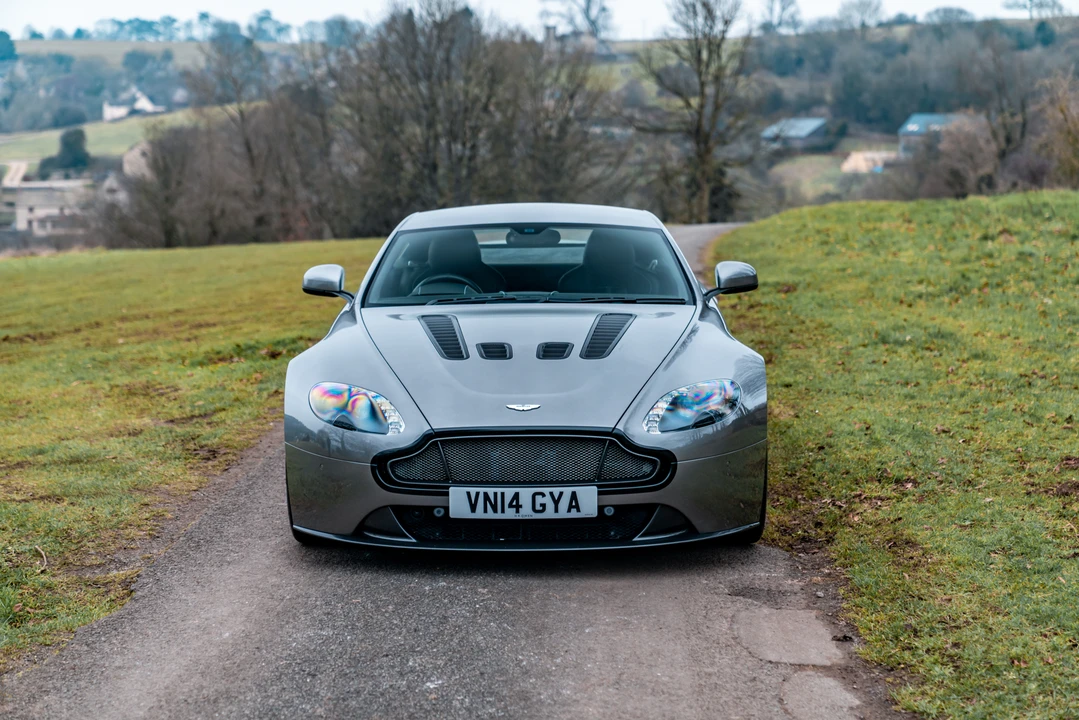 2014 Aston Martin V12 Vantage (2010-2018) - Image 3 of 31