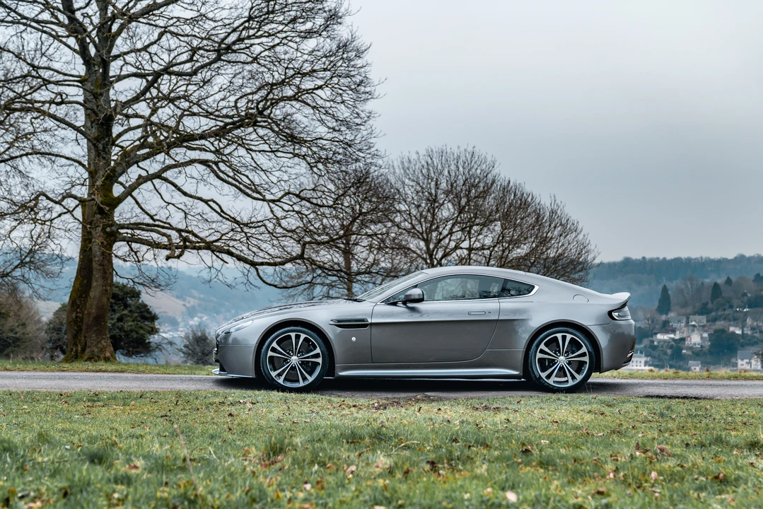 2014 Aston Martin V12 Vantage (2010-2018) - Image 7 of 31