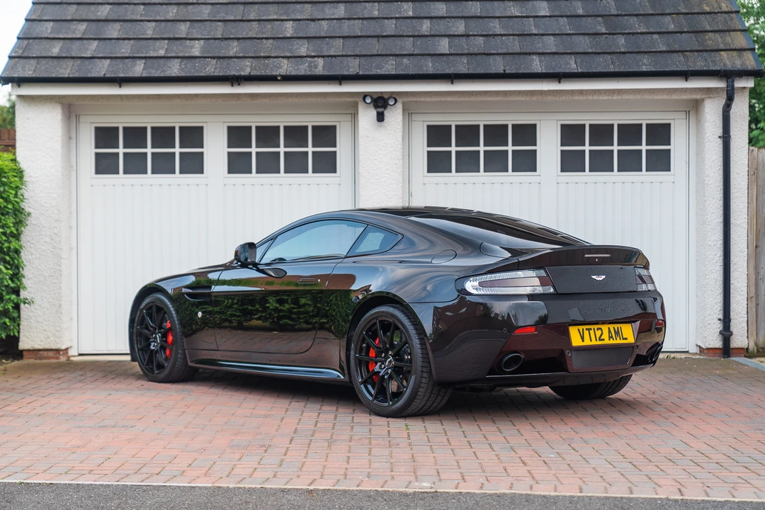 2014 Aston Martin V12 Vantage (2010-2018) - Image 14 of 31