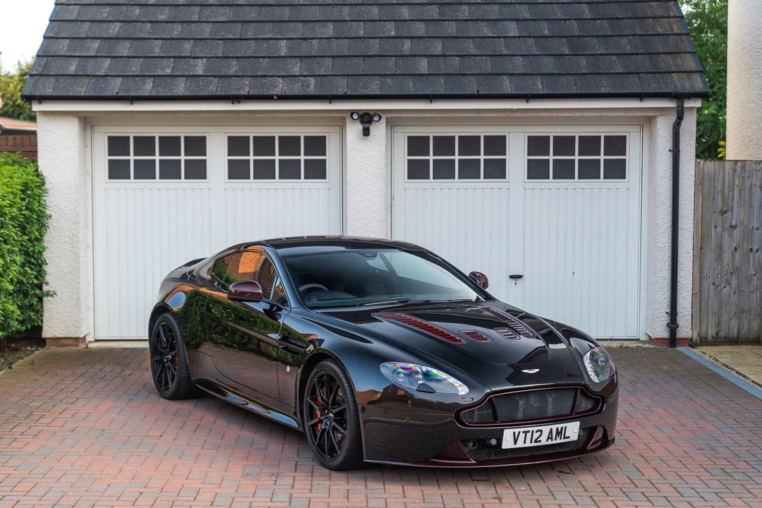 2014 Aston Martin V12 Vantage (2010-2018) - Image 18 of 31