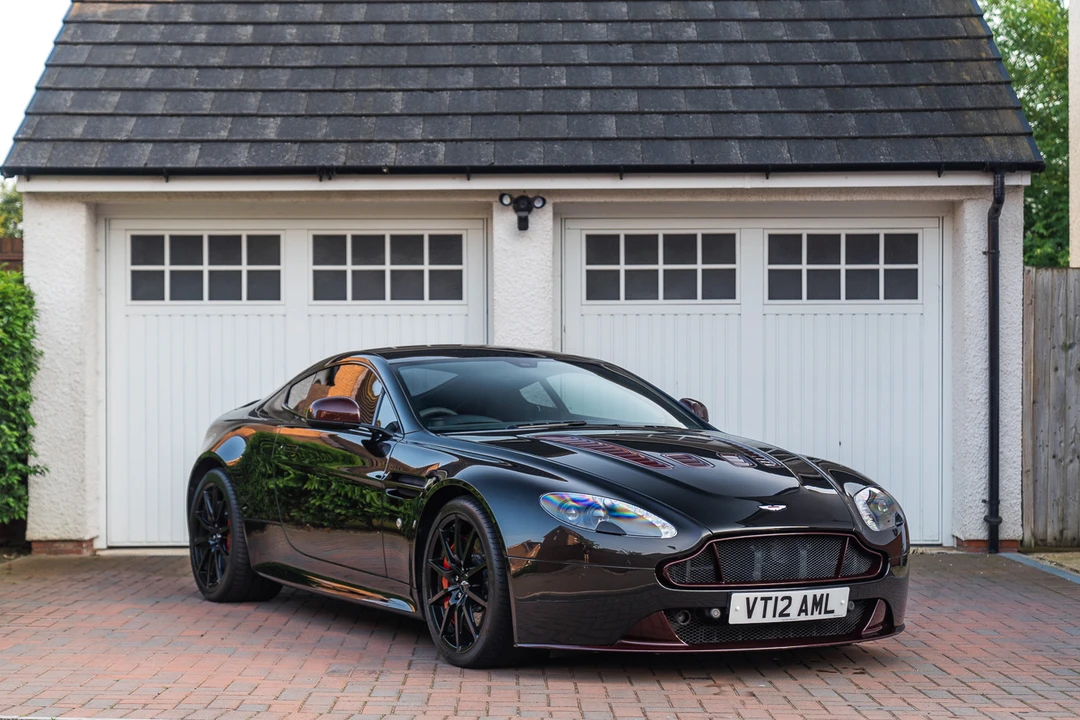 2014 Aston Martin V12 Vantage (2010-2018) - Image 10 of 31