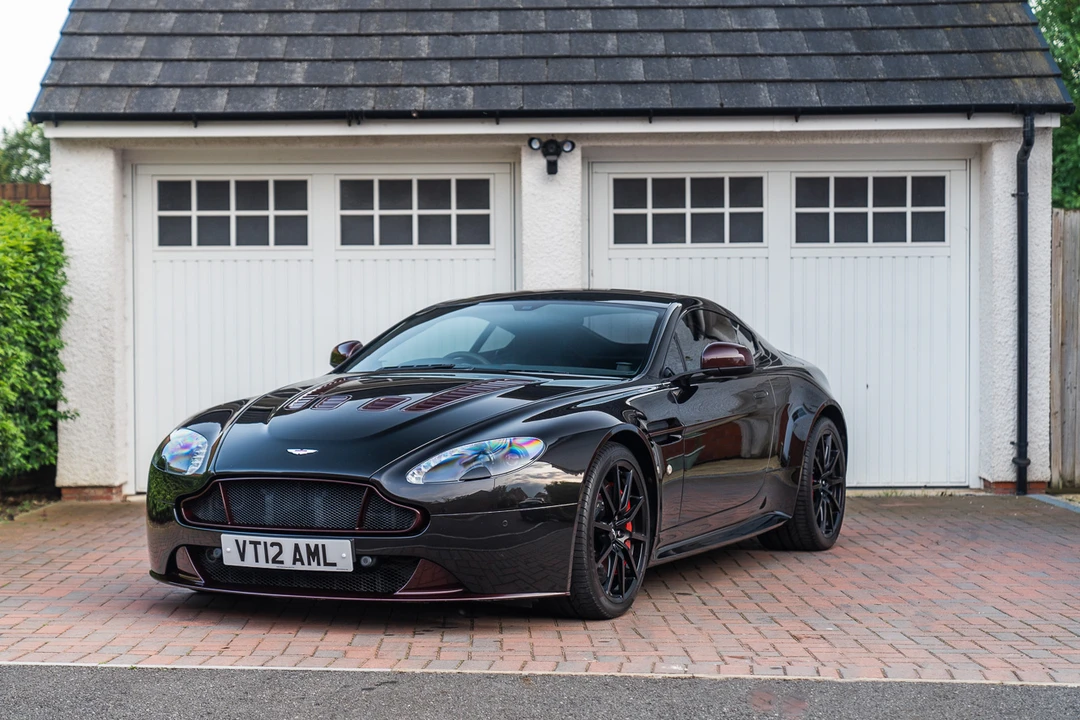 2014 Aston Martin V12 Vantage (2010-2018) - Image 4 of 31
