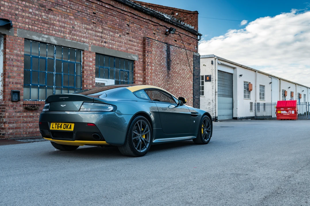 2014 Aston Martin V8 Vantage (2006-2017) - Image 26 of 31