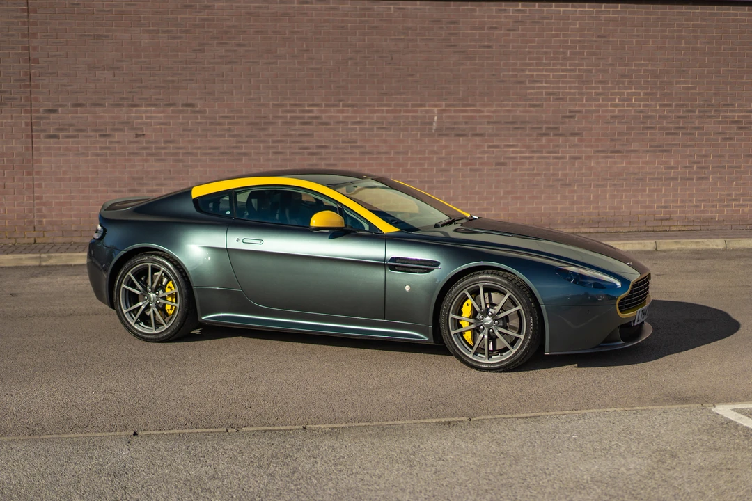 2014 Aston Martin V8 Vantage (2006-2017) - Image 18 of 31