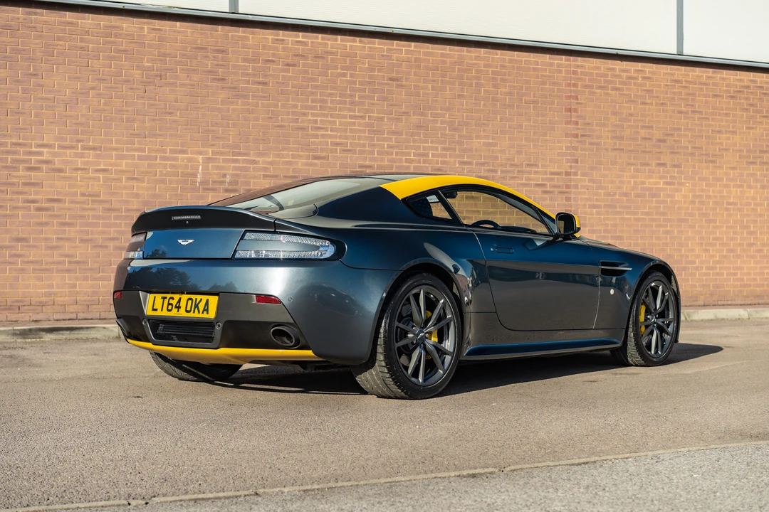 2014 Aston Martin V8 Vantage (2006-2017) - Image 24 of 31