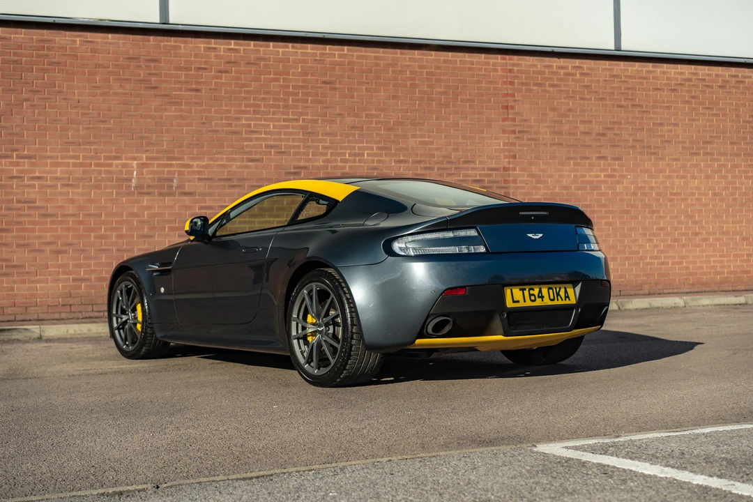 2014 Aston Martin V8 Vantage (2006-2017) - Image 30 of 31