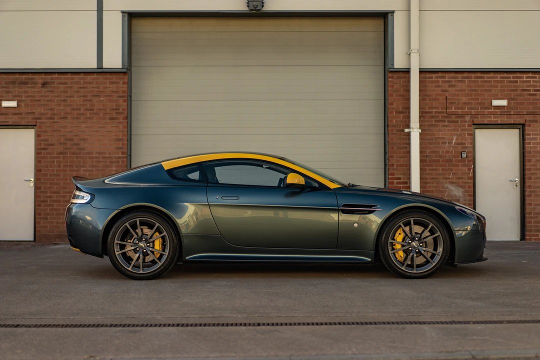 2014 Aston Martin V8 Vantage (2006-2017) - Image 21 of 31