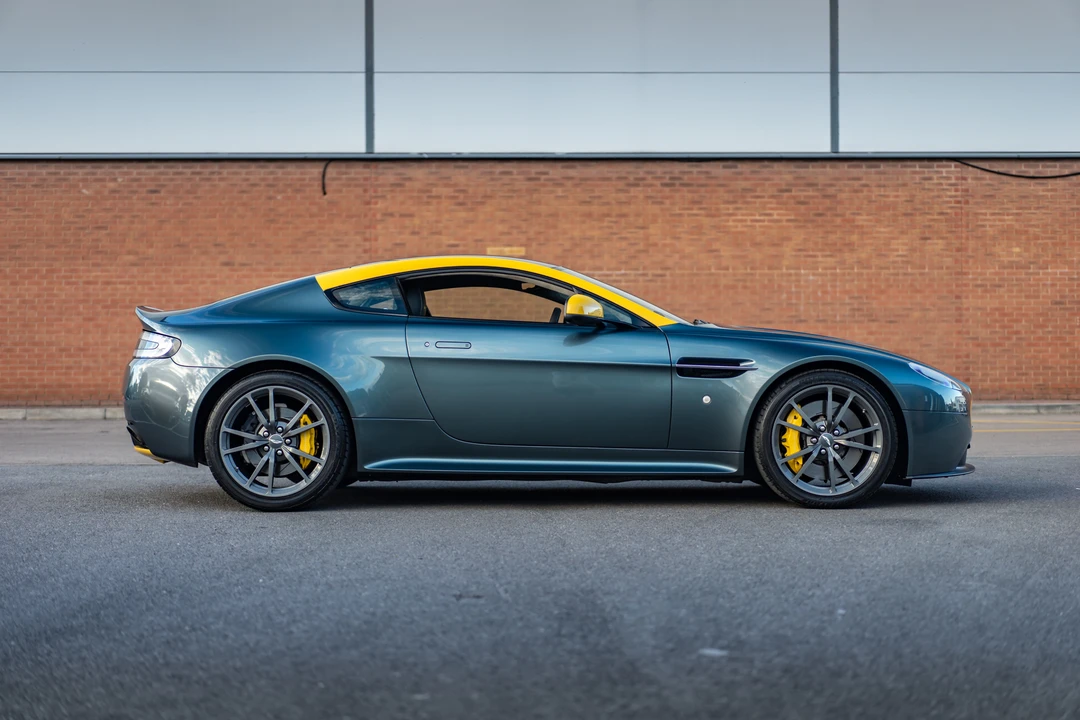 2014 Aston Martin V8 Vantage (2006-2017) - Image 22 of 31