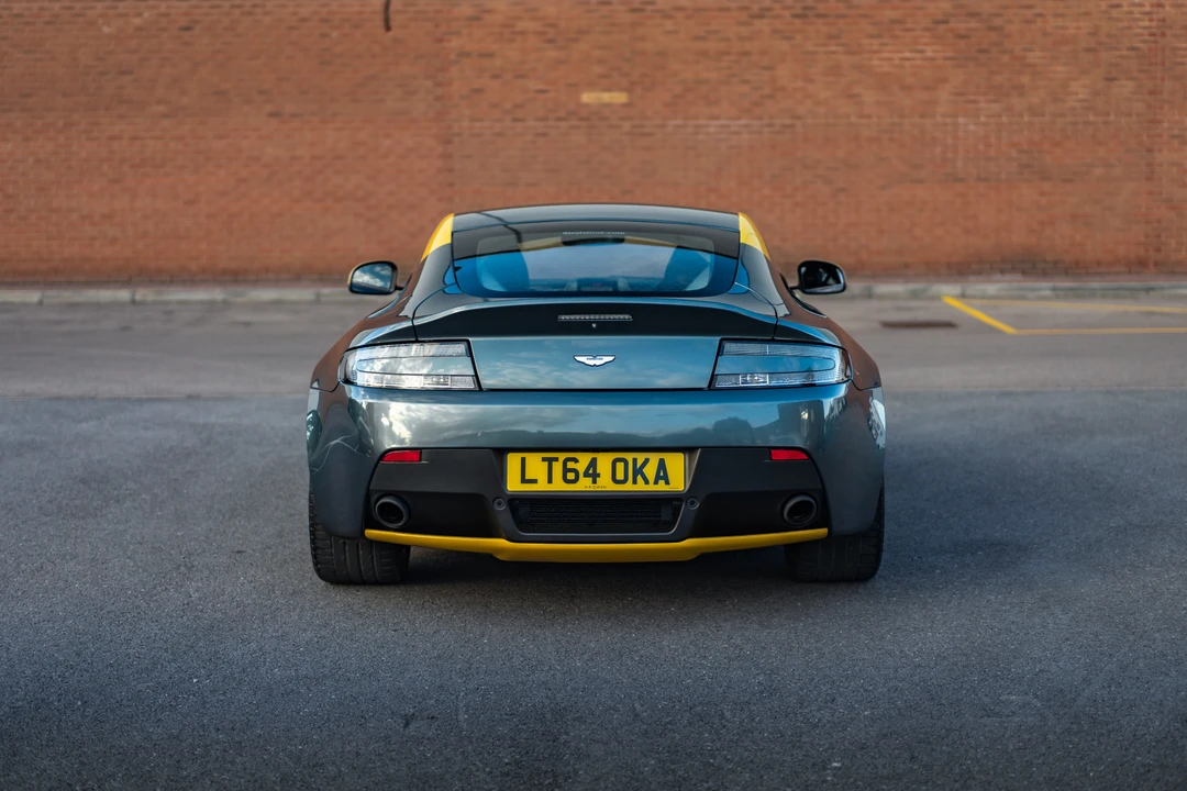 2014 Aston Martin V8 Vantage (2006-2017) - Image 28 of 31