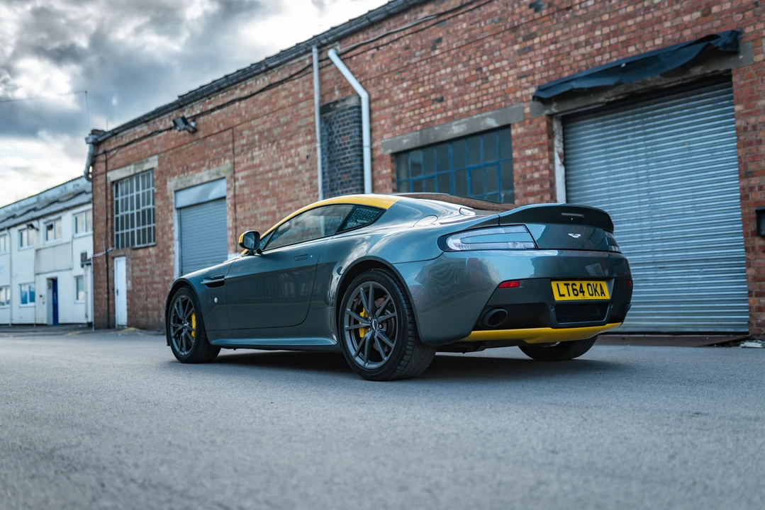 2014 Aston Martin V8 Vantage (2006-2017) - Image 31 of 31