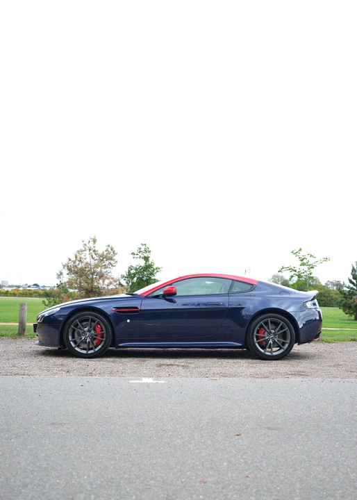 2014 Aston Martin V8 Vantage (2006-2017) - Image 8 of 31