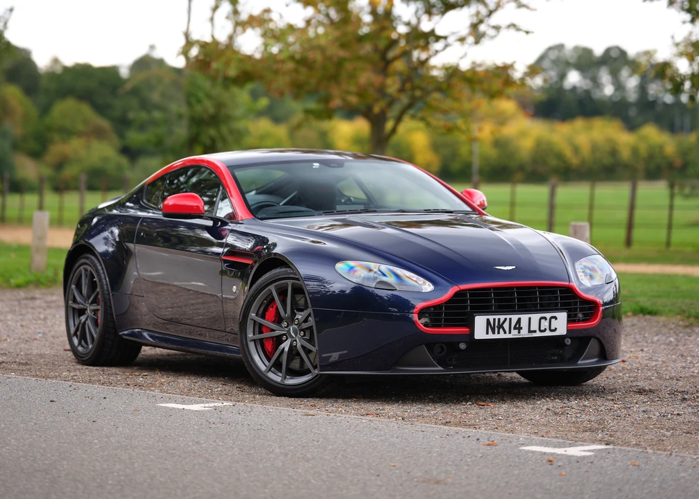 2014 Aston Martin V8 Vantage (2006-2017) - Image 14 of 31