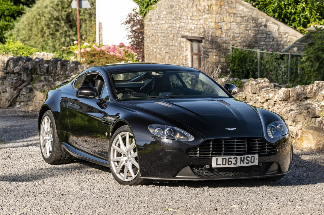 2013 Aston Martin V8 Vantage (2006-2017) - Image 12 of 31