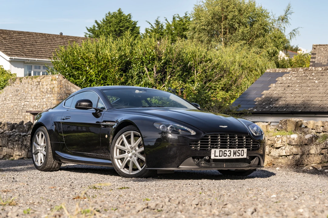 2013 Aston Martin V8 Vantage (2006-2017) - Image 4 of 31