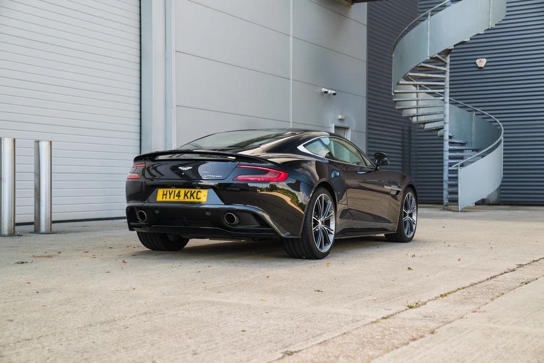 2014 Aston Martin Vanquish 2nd Gen - Image 13 of 31
