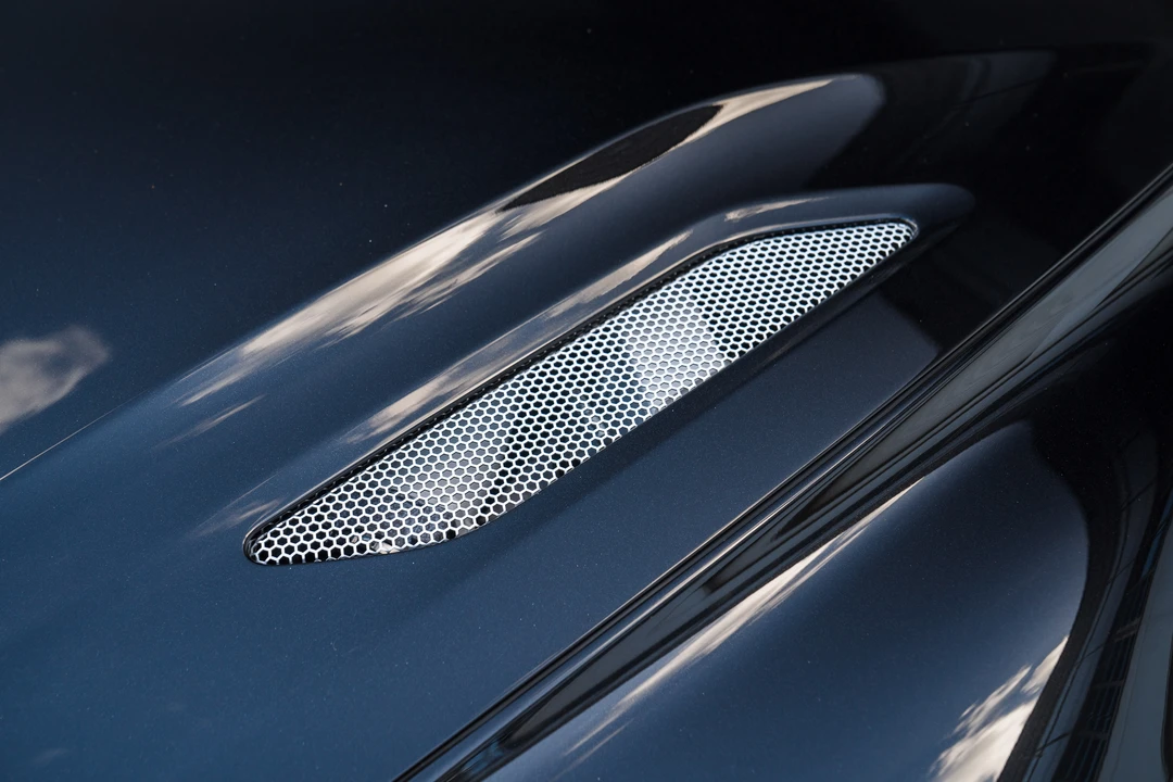 2014 Aston Martin Vanquish 2nd Gen - Image 24 of 31