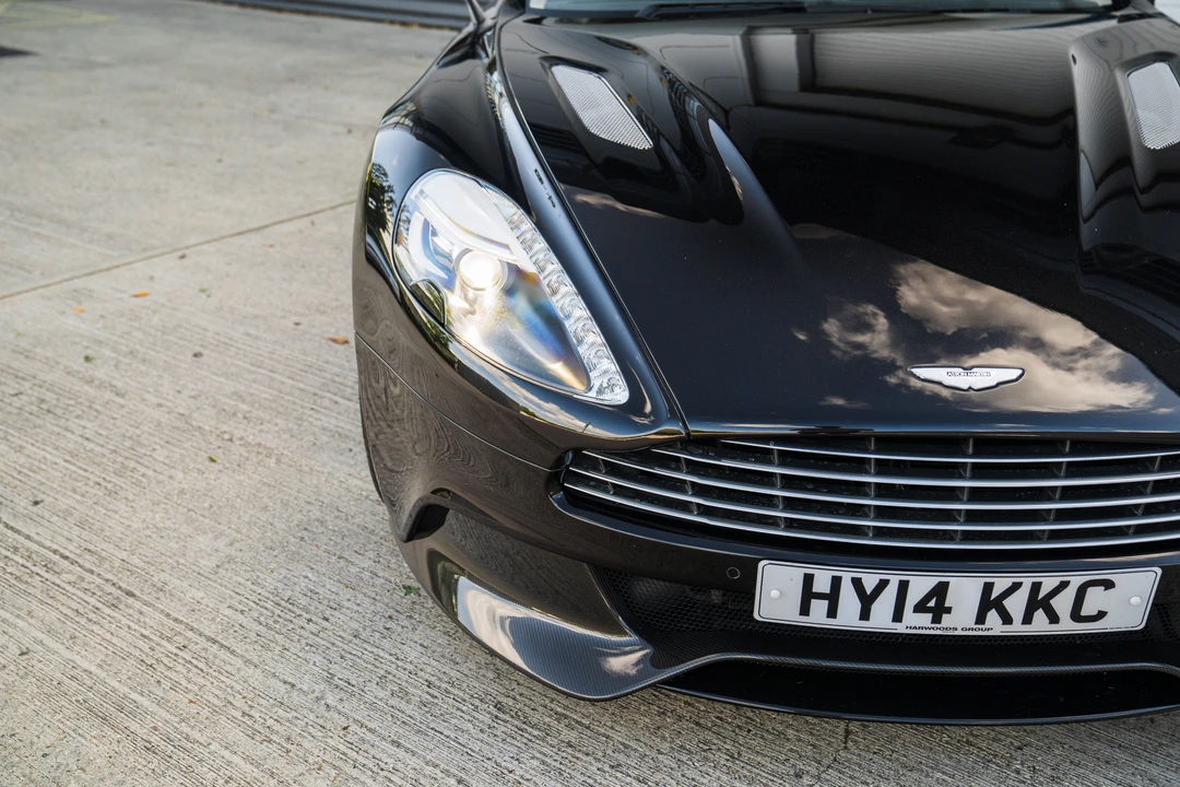 2014 Aston Martin Vanquish 2nd Gen - Image 25 of 31