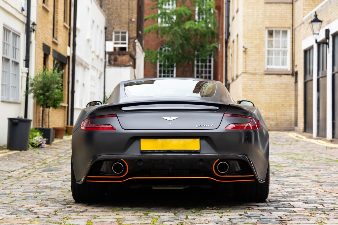 2014 Aston Martin Vanquish 2nd Gen - Image 15 of 31