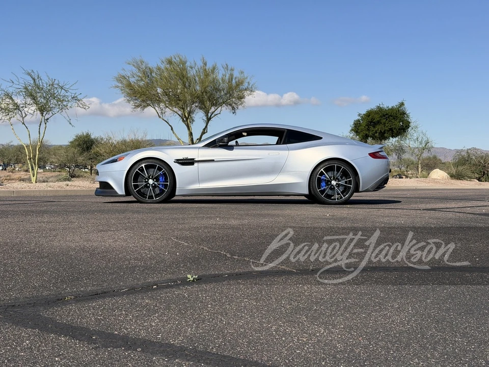 2014 Aston Martin Vanquish 2nd Gen - Image 13 of 16