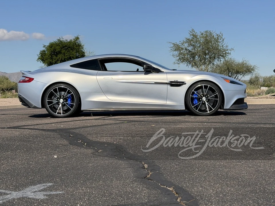 2014 Aston Martin Vanquish 2nd Gen - Image 5 of 16