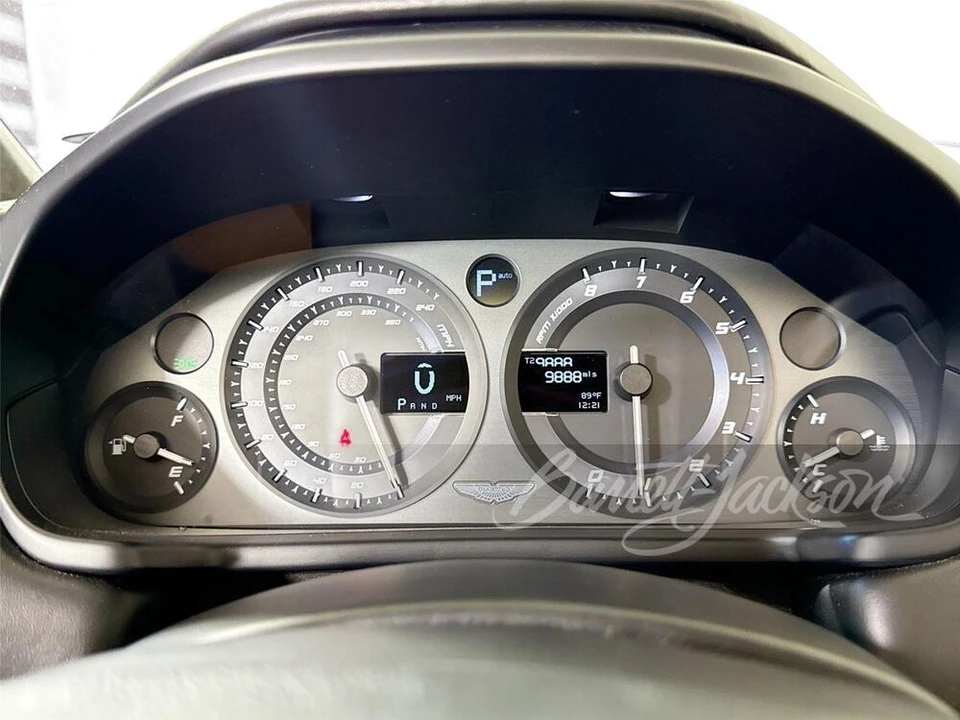 2014 Aston Martin Vanquish 2nd Gen - Image 11 of 17