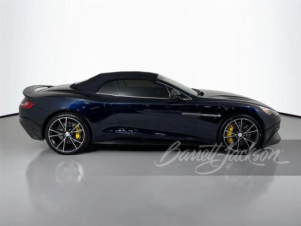 2014 Aston Martin Vanquish 2nd Gen - Image 2 of 17