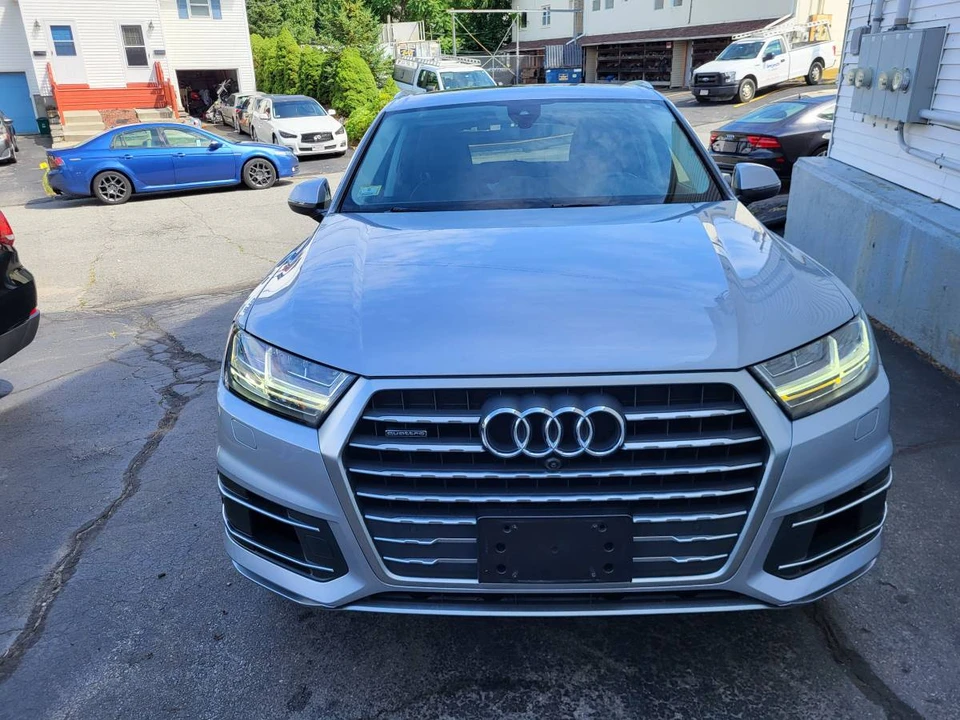 2014 Audi 8R Q5 - Image 2 of 5