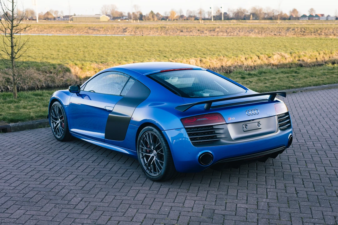 2014 Audi 42 R8 - Image 17 of 31