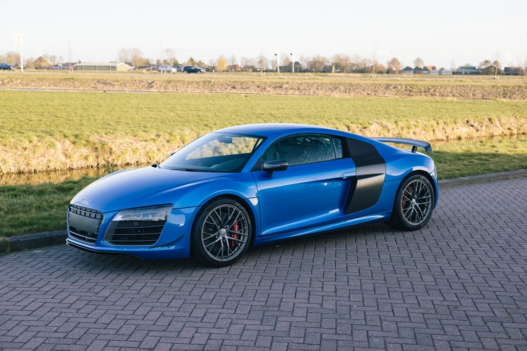 2014 Audi 42 R8 - Image 4 of 31
