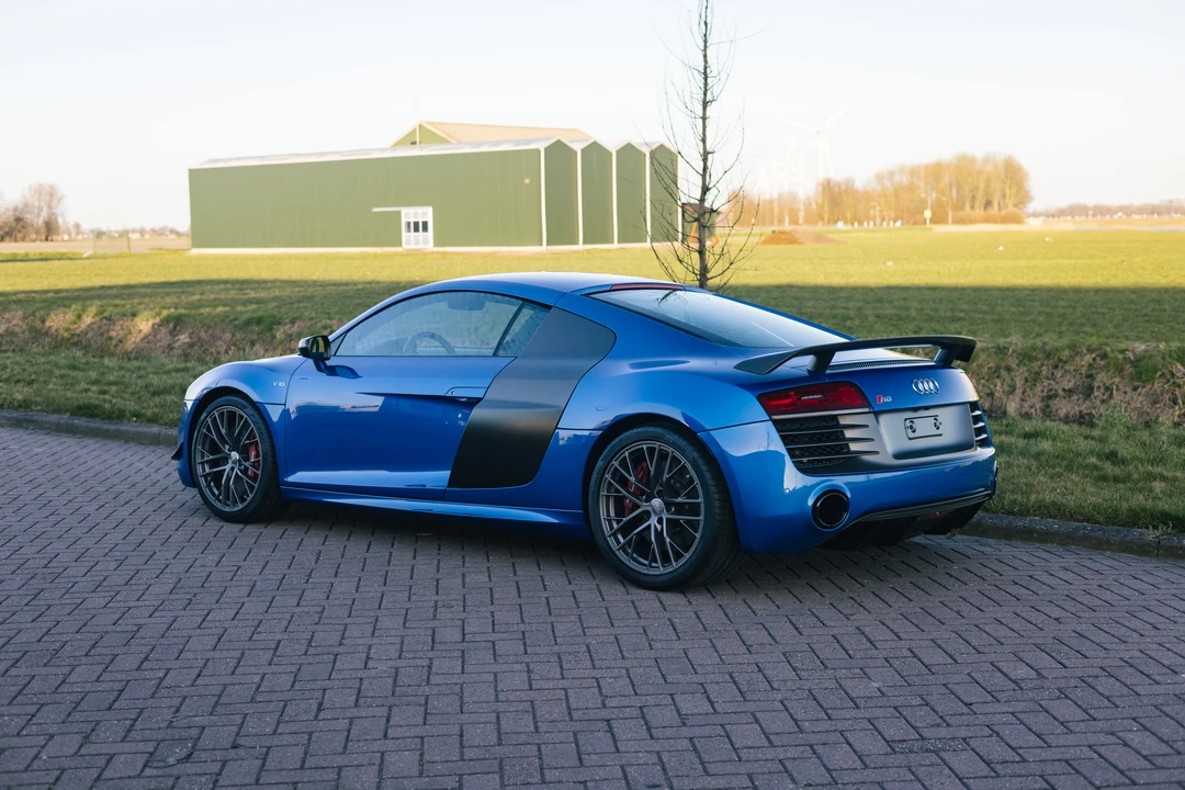 2014 Audi 42 R8 - Image 16 of 31
