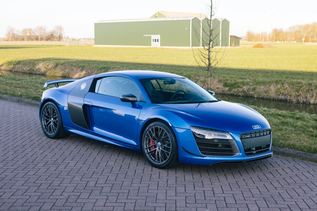 2014 Audi 42 R8 - Image 30 of 31