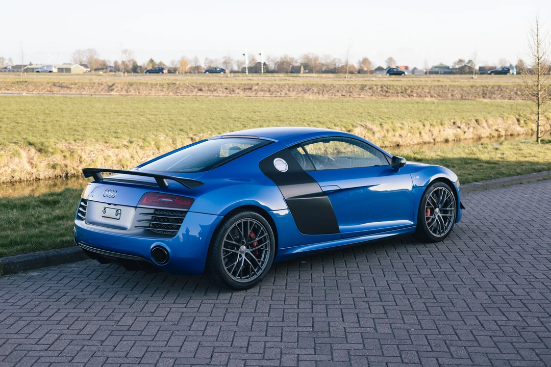 2014 Audi 42 R8 - Image 25 of 31