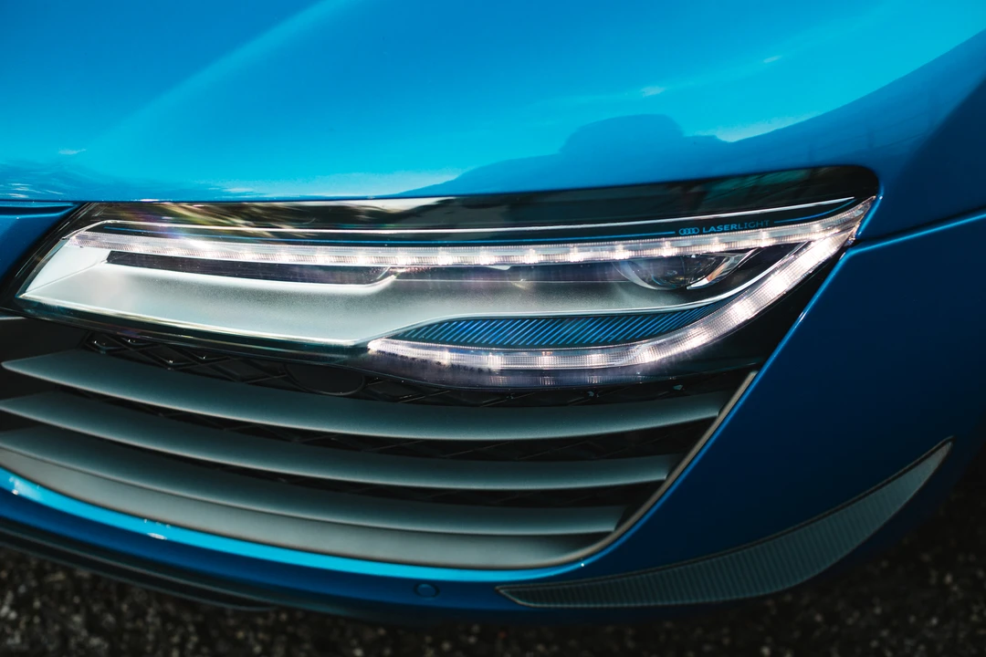 2014 Audi 42 R8 - Image 18 of 31