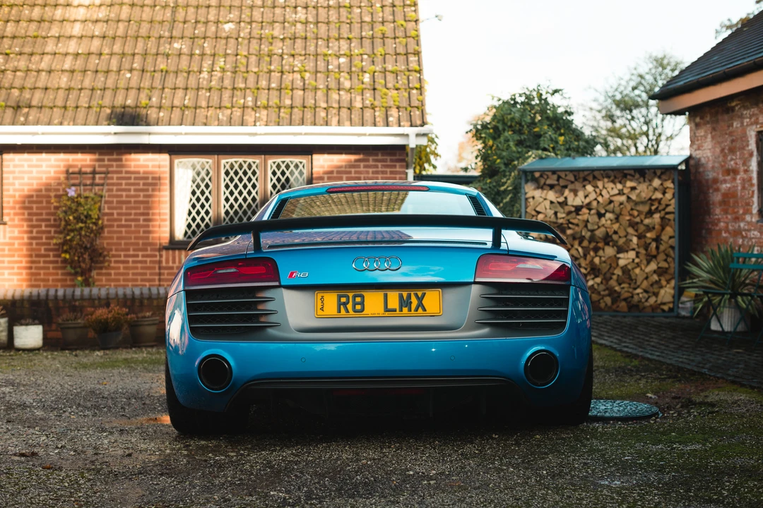 2014 Audi 42 R8 - Image 6 of 31