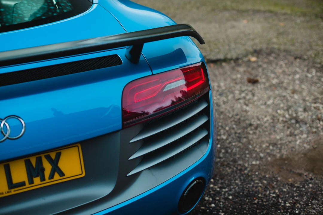 2014 Audi 42 R8 - Image 24 of 31