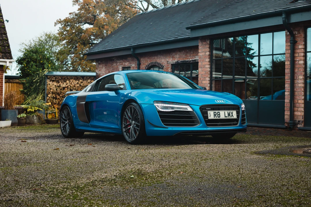 2014 Audi 42 R8 - Image 11 of 31