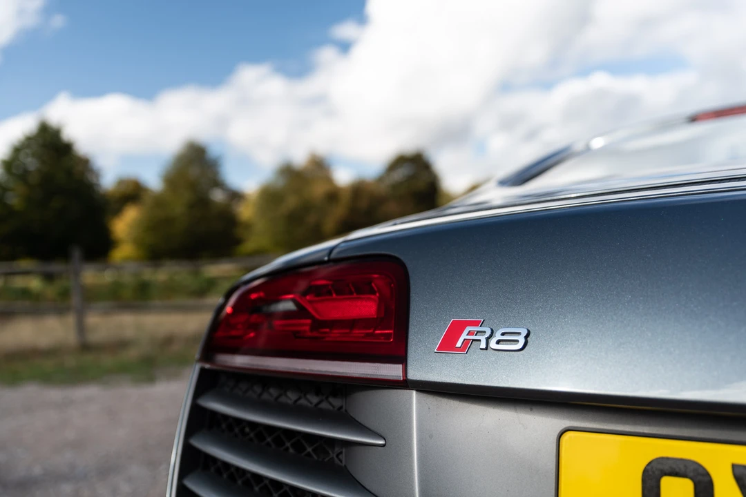 2014 Audi 42 R8 - Image 16 of 31
