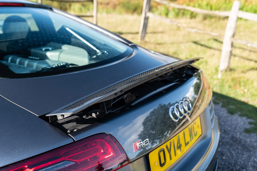 2014 Audi 42 R8 - Image 27 of 31