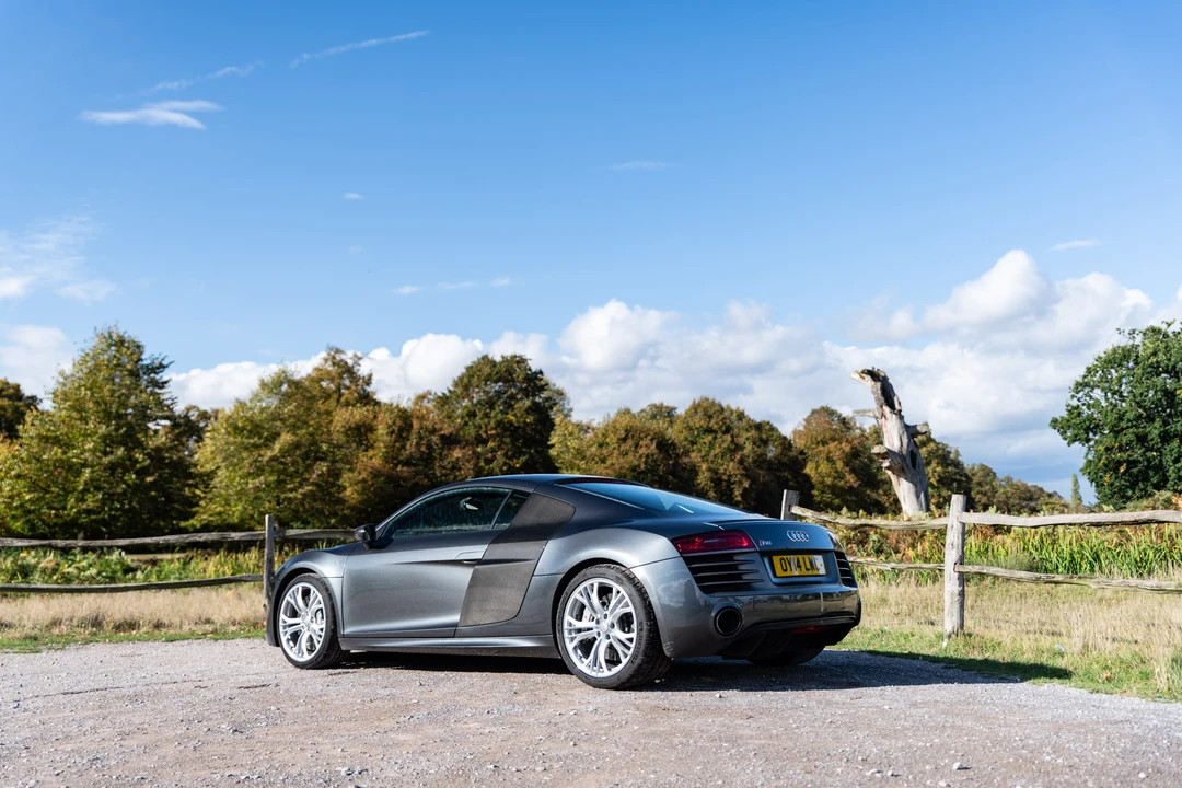 2014 Audi 42 R8 - Image 12 of 31