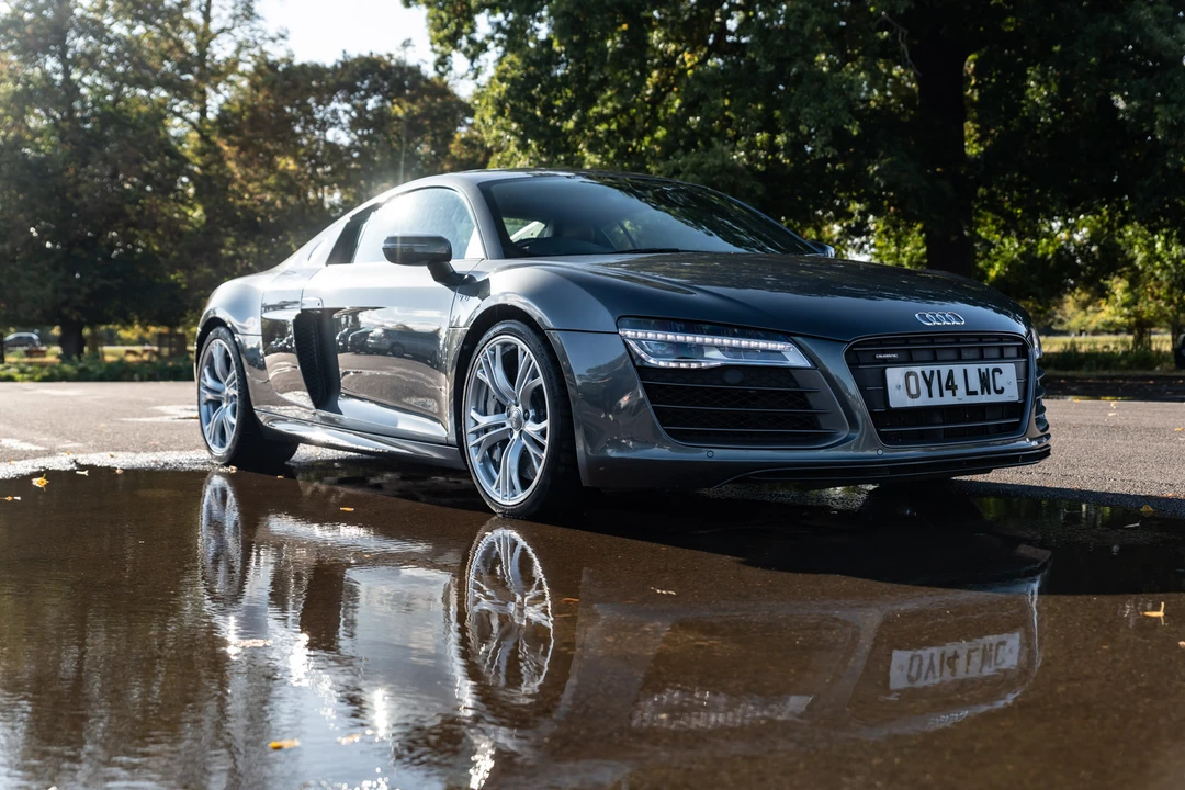 2014 Audi 42 R8 - Image 5 of 31