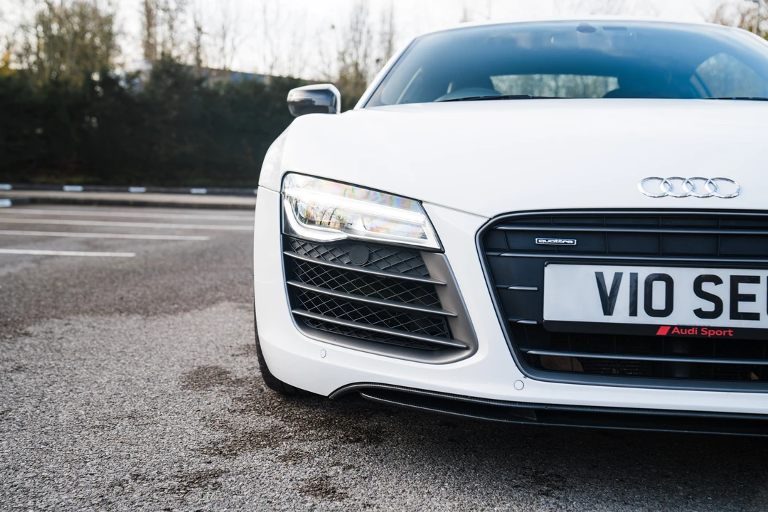 2014 Audi 42 R8 - Image 19 of 31