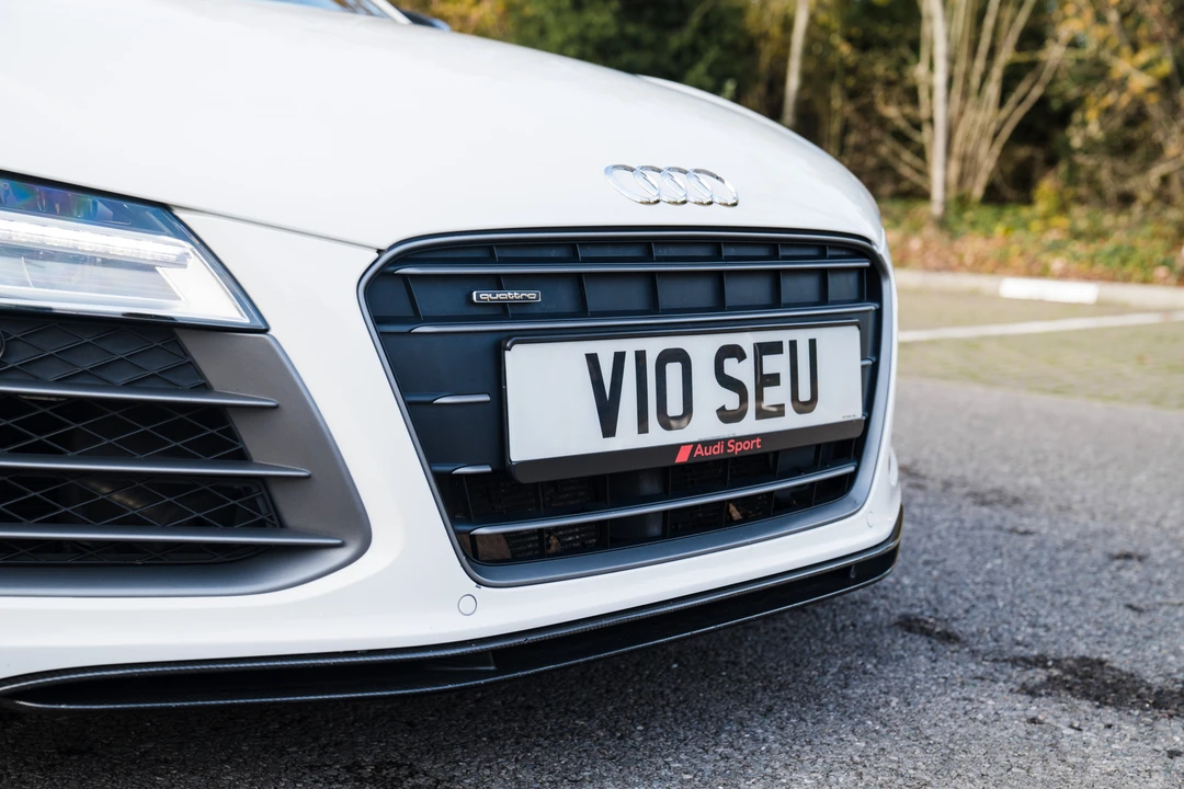 2014 Audi 42 R8 - Image 20 of 31
