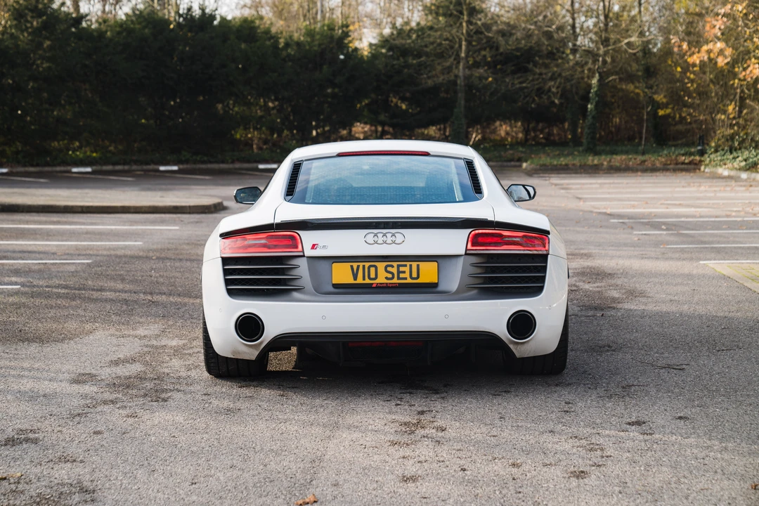 2014 Audi 42 R8 - Image 14 of 31